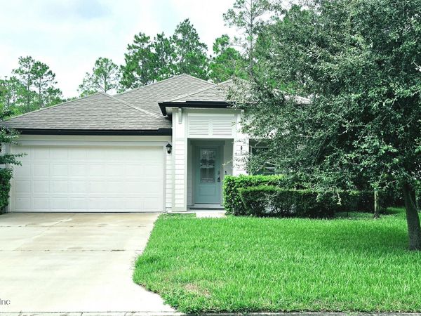 137 S HUMMINGBIRD Place, Palm Coast, FL 32164