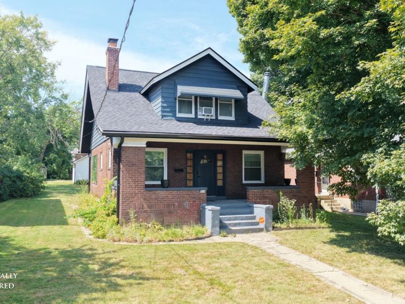 215 S Wayne Avenue, Lockland, OH 45215 Photo 1
