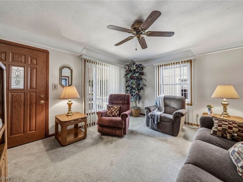 7506 Traymore Avenue, Brooklyn, OH 44144 Photo 7