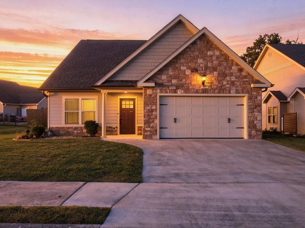 39 Daybreak Drive, Rossville, GA 30741