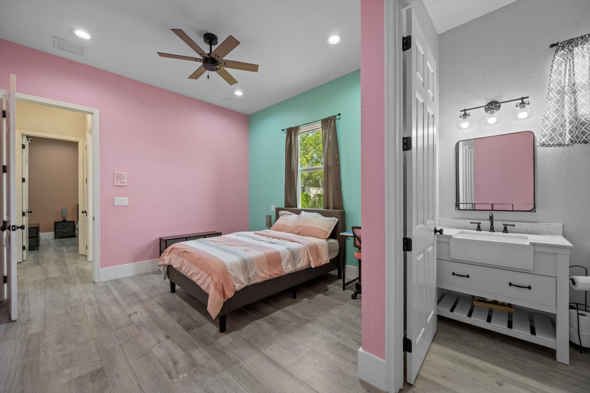 2926 Dovedale Court, Wellington, FL 33414 Photo