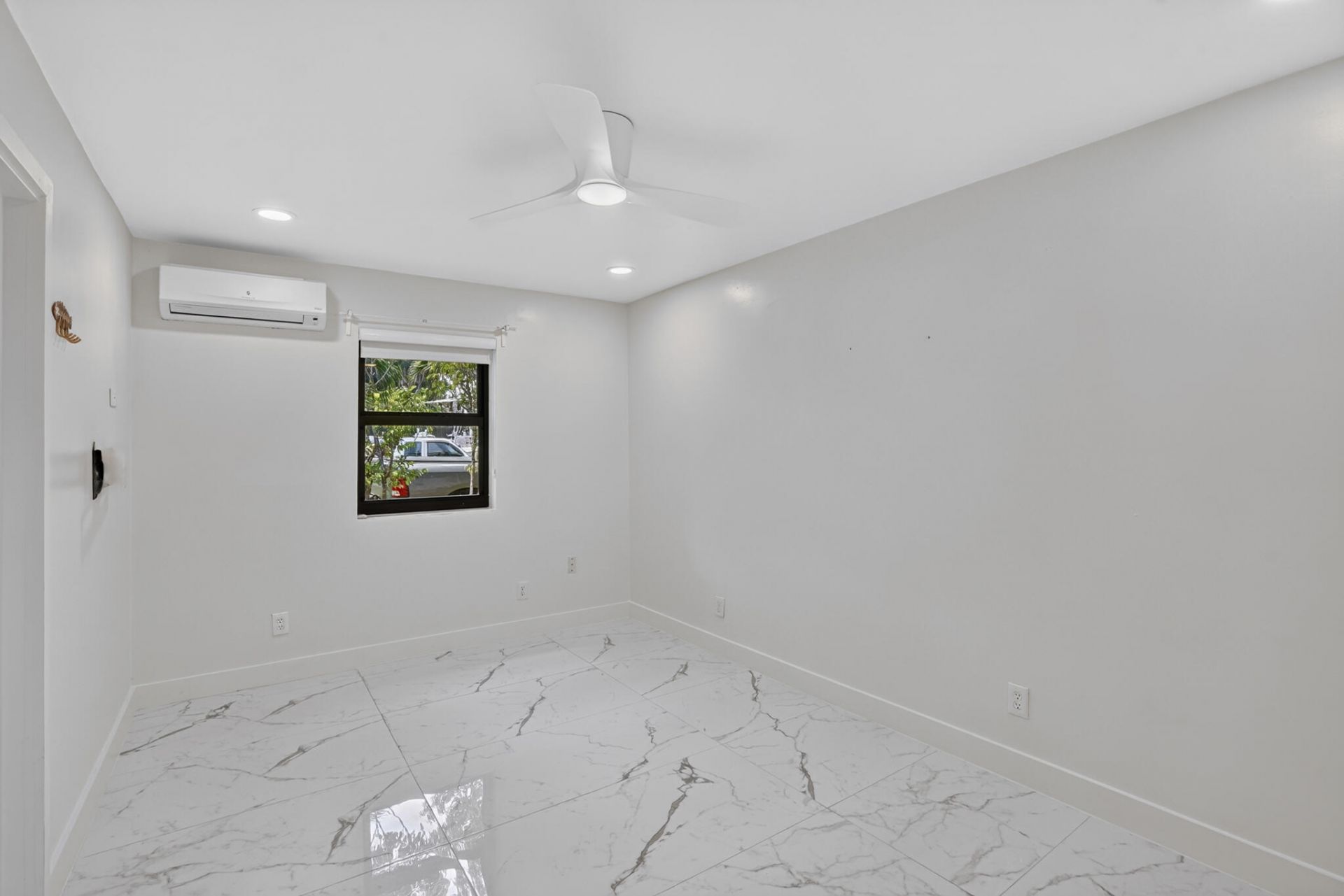 26 NE 3rd Street, Unit Apt. 2, Dania Beach, FL 33004 Photo