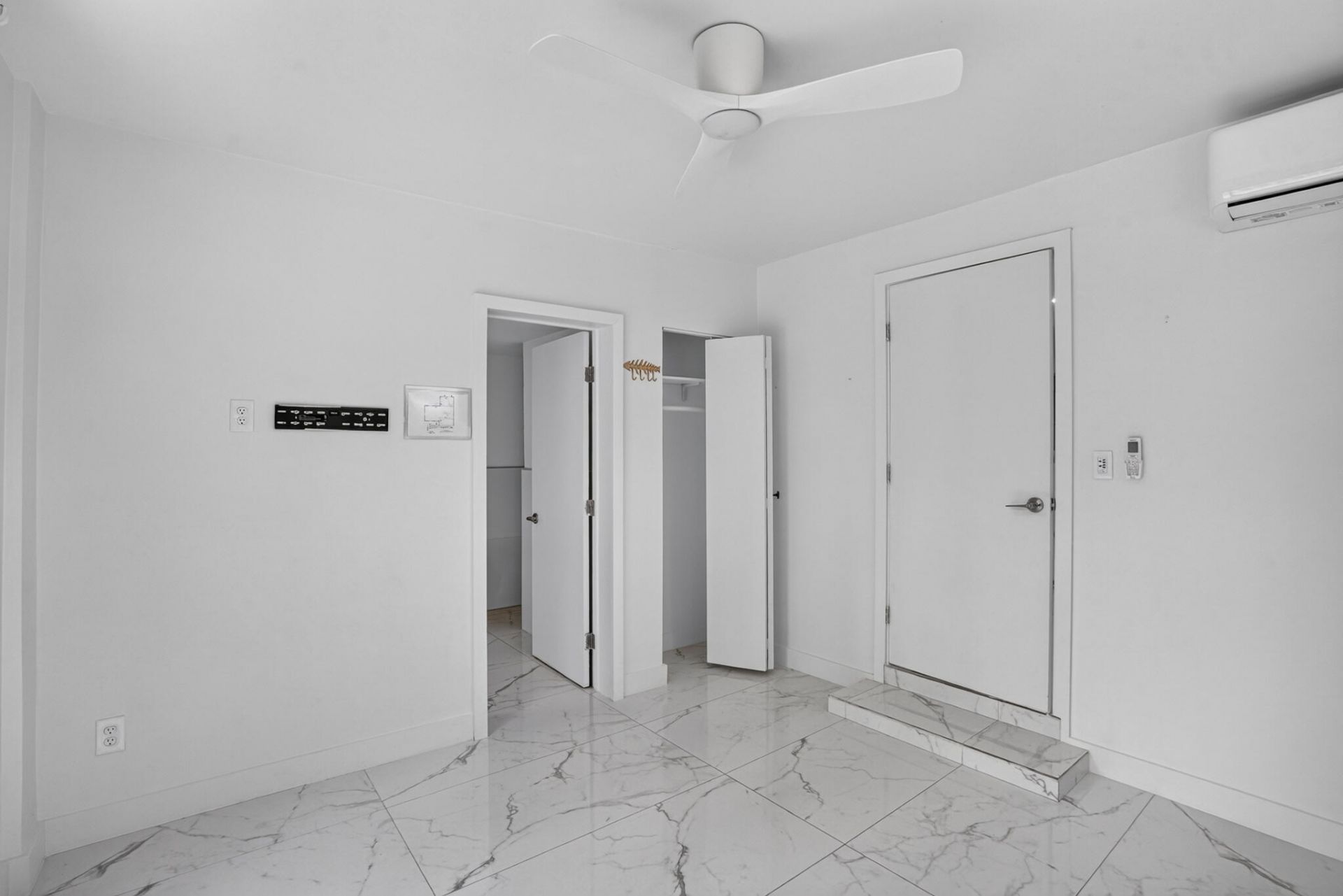 26 NE 3rd Street, Unit Apt. 2, Dania Beach, FL 33004 Photo
