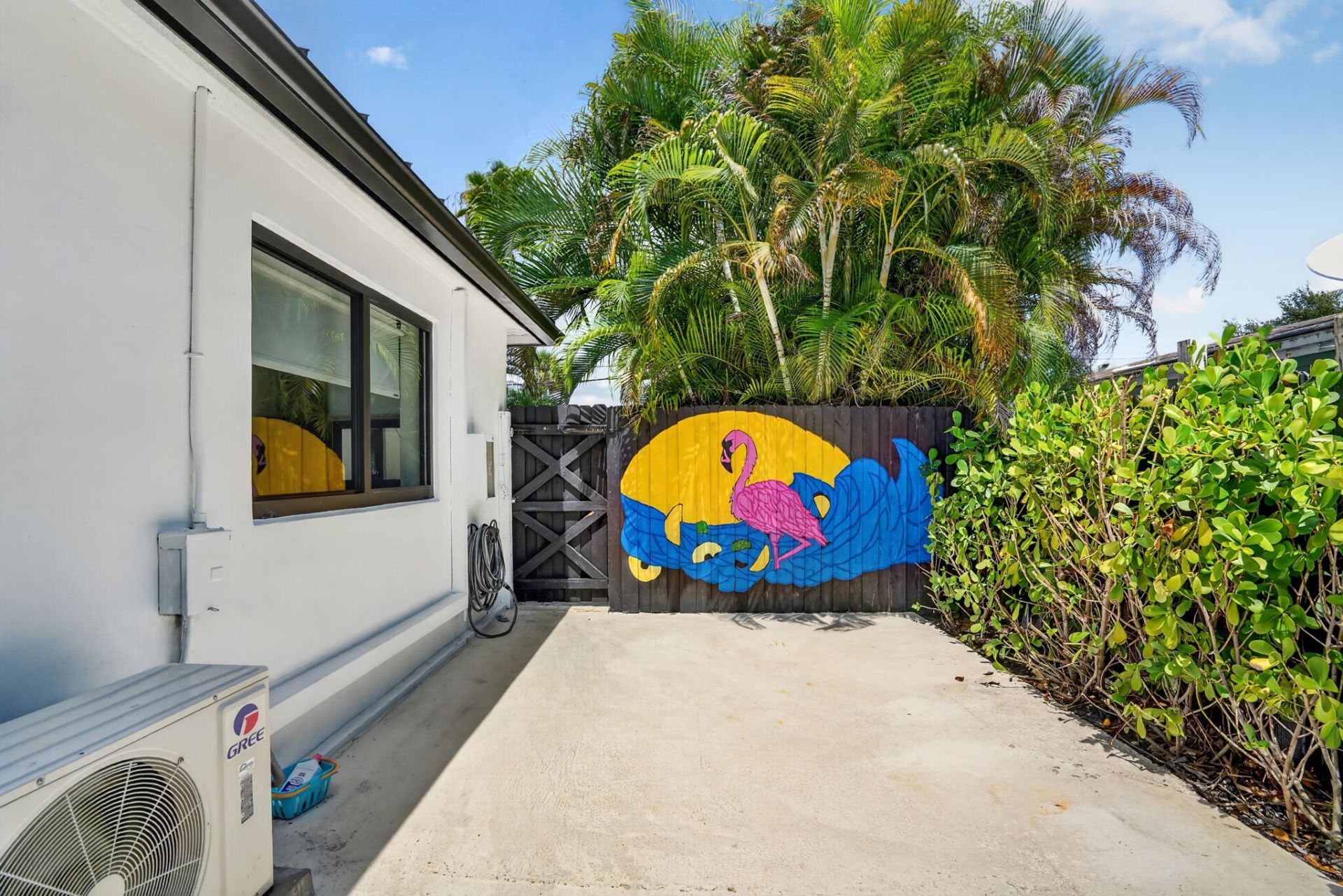 26 NE 3rd Street, Unit Apt. 2, Dania Beach, FL 33004 Photo
