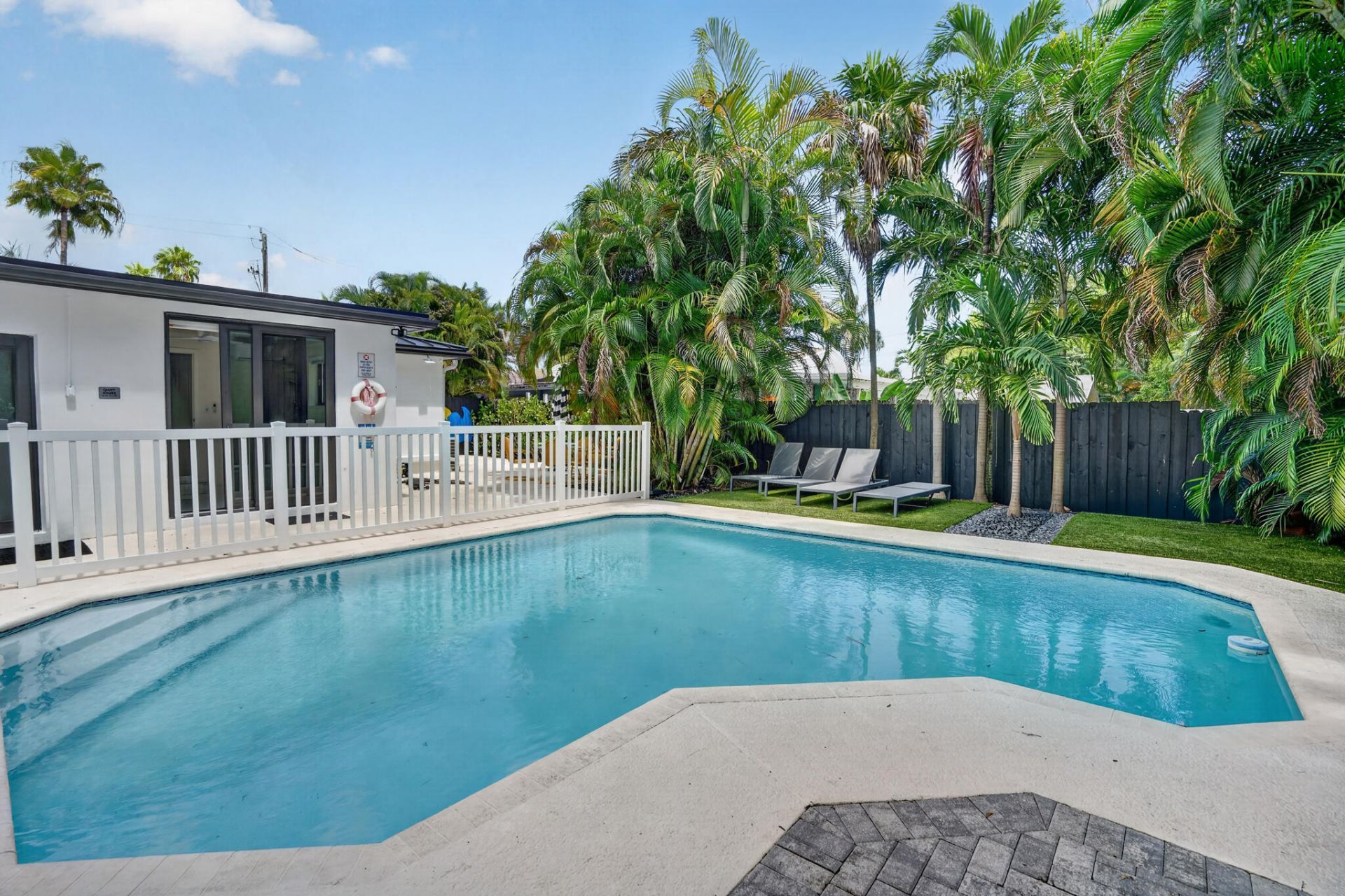 26 NE 3rd Street, Unit Apt. 2, Dania Beach, FL 33004 Photo