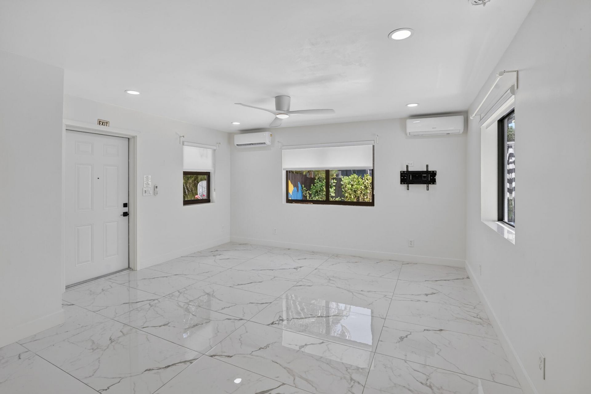 26 NE 3rd Street, Unit Apt. 2, Dania Beach, FL 33004 Photo