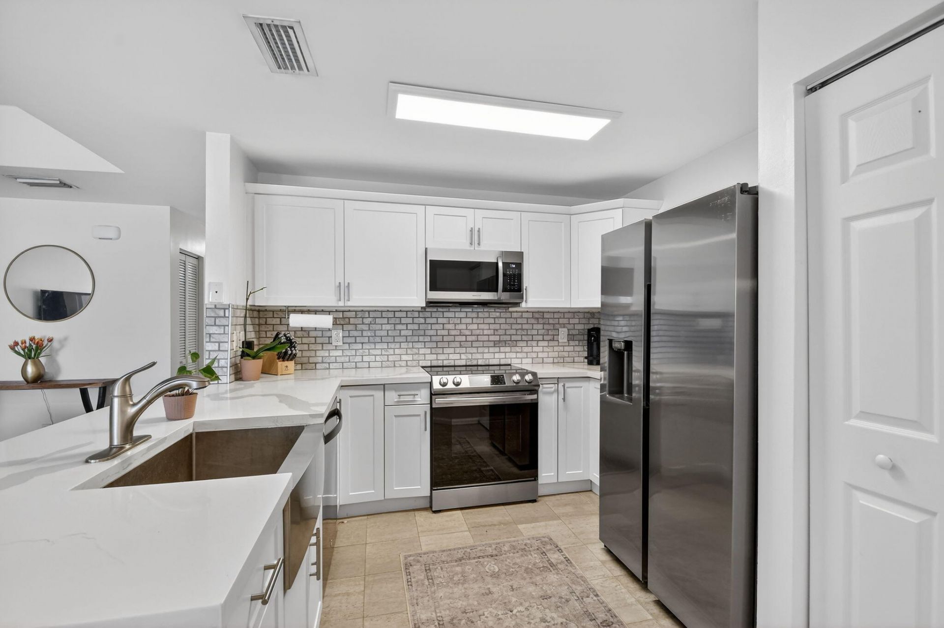 3387 Commodore Court, West Palm Beach, FL 33411 Photo