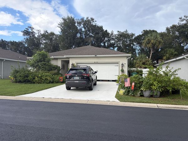 5250 Oakland Lake Circle, Fort Pierce, FL 34951