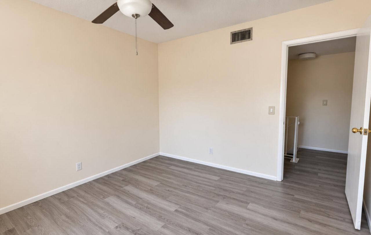 3007 NW 68th Street, Unit 9C, Fort Lauderdale, FL 33309 Photo