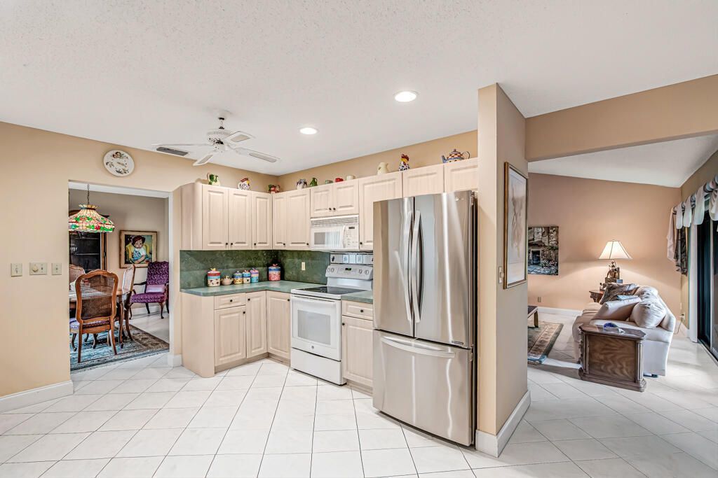 10301 Greenbriar Court, Boca Raton, FL 33498 Photo