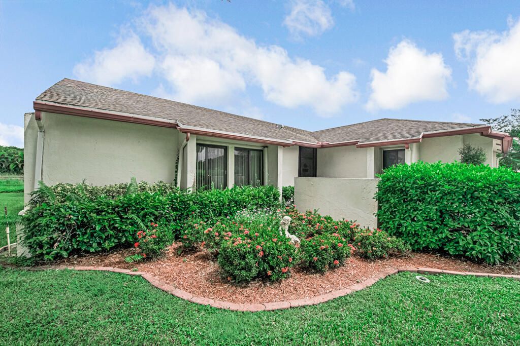 10301 Greenbriar Court, Boca Raton, FL 33498 Photo