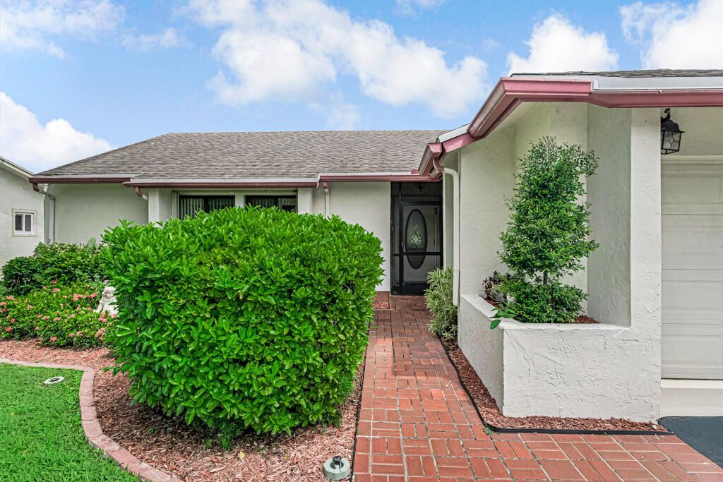 10301 Greenbriar Court, Boca Raton, FL 33498 Photo