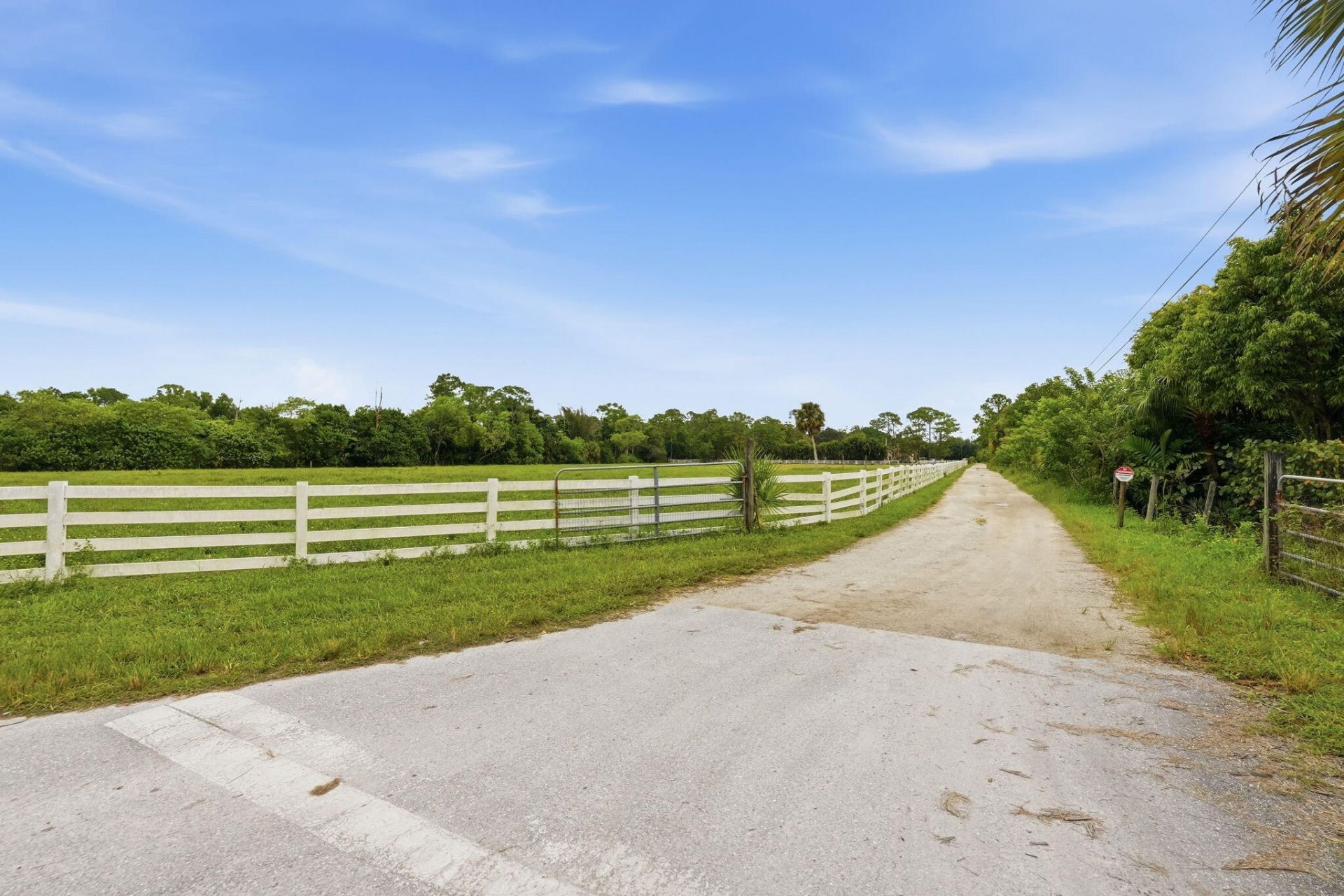 1812 B Road, Loxahatchee Groves, FL 33470 Photo
