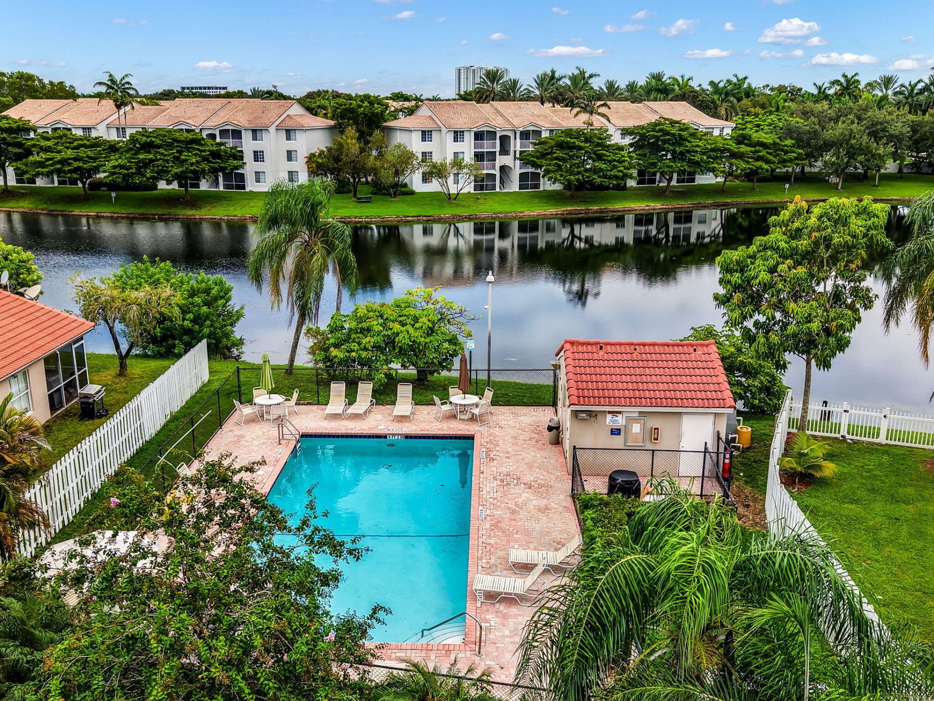 1330 NW 125th Terrace, Sunrise, FL 33323 Photo