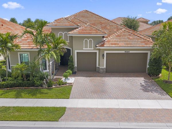 9264 Porto Way, Parkland, FL 33076
