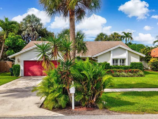 435 MOHAWK Lane, Boca Raton, FL 33487