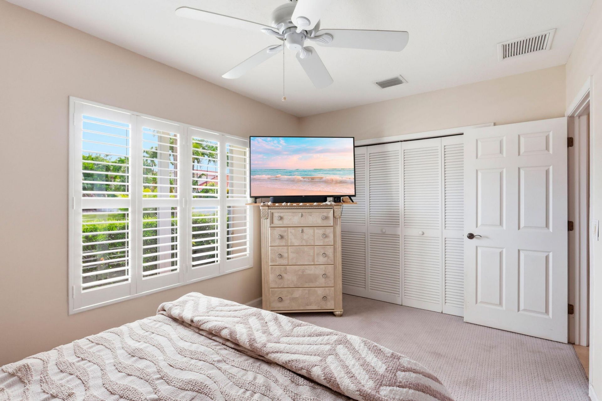 435 Mohawk Lane, Boca Raton, FL 33487 Photo