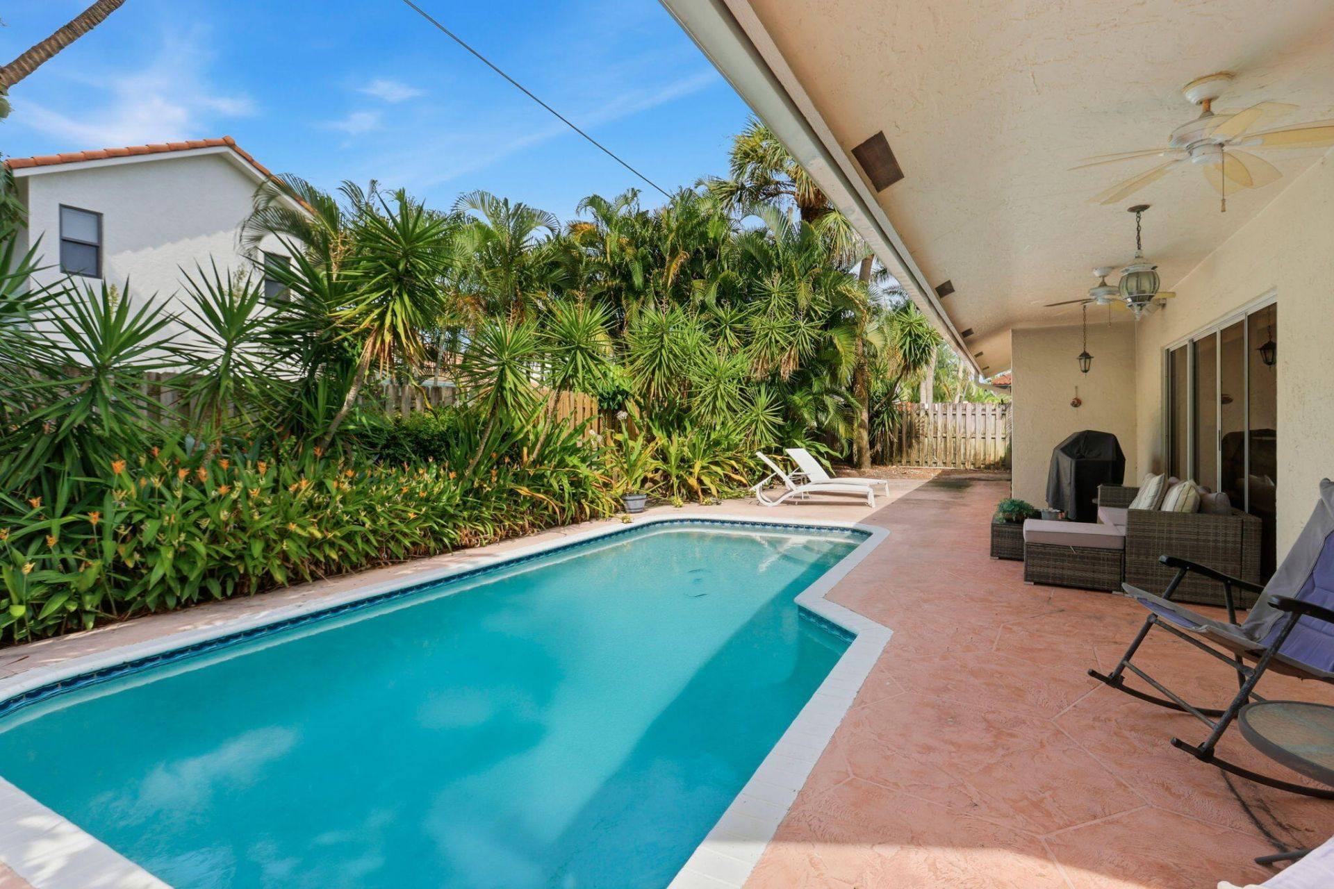 435 Mohawk Lane, Boca Raton, FL 33487 Photo