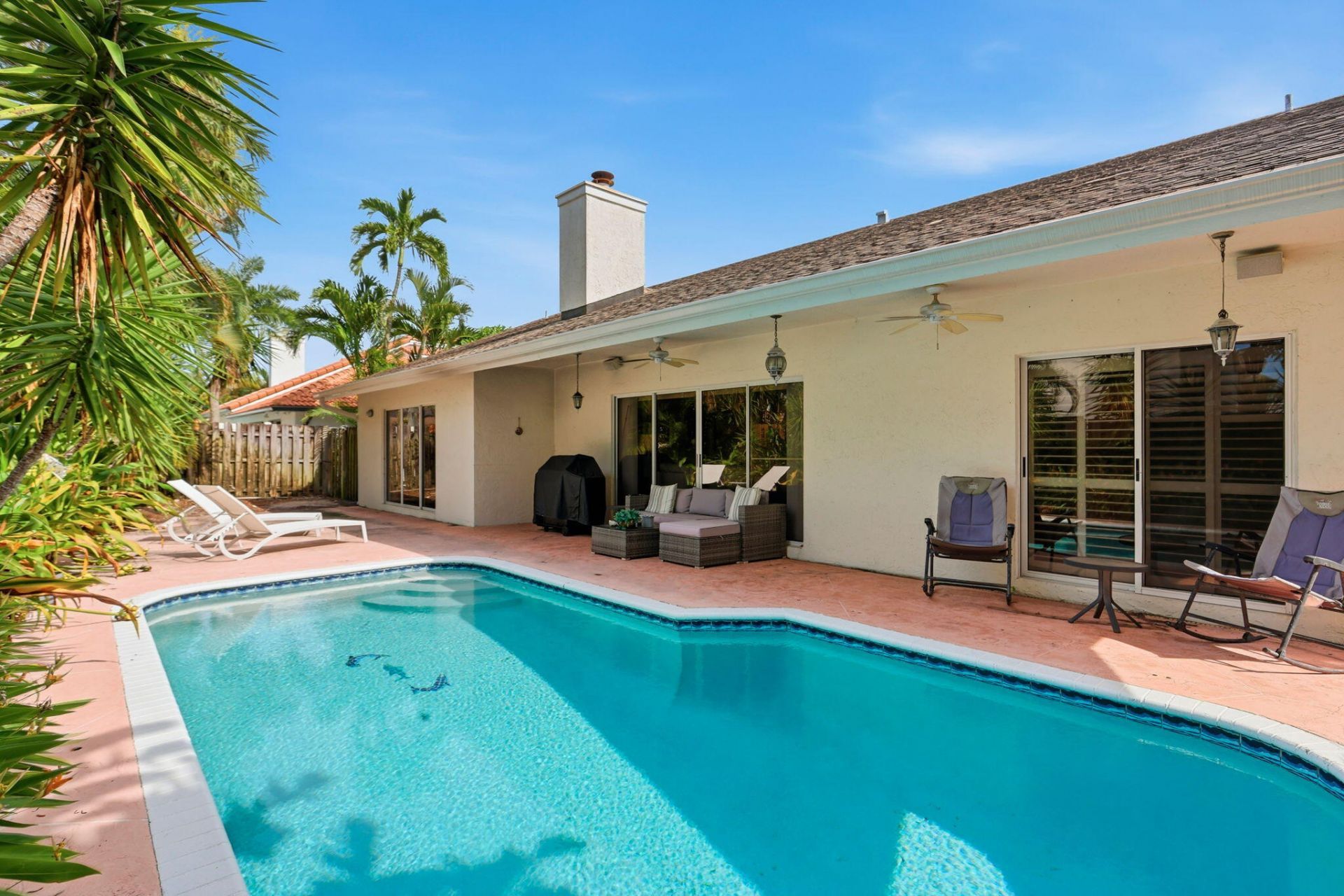 435 Mohawk Lane, Boca Raton, FL 33487 Photo