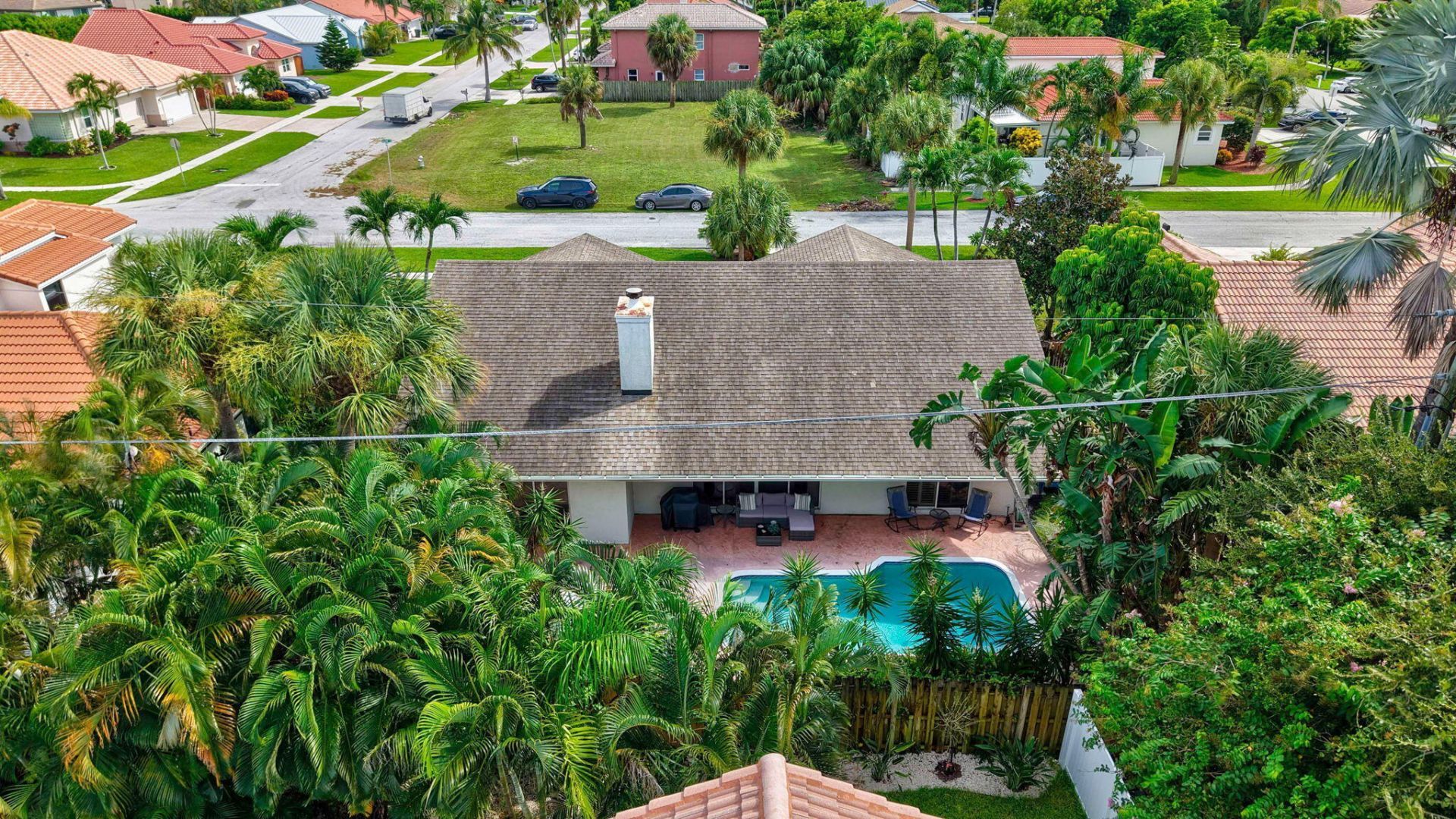 435 Mohawk Lane, Boca Raton, FL 33487 Photo