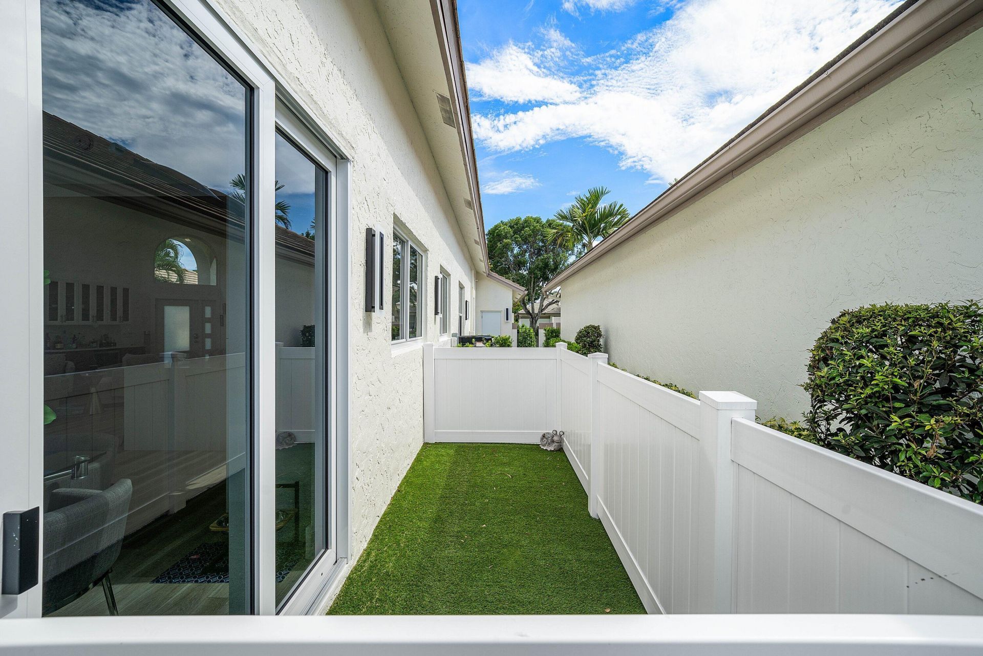 5455 NW 20th Avenue, Boca Raton, FL 33496 Photo