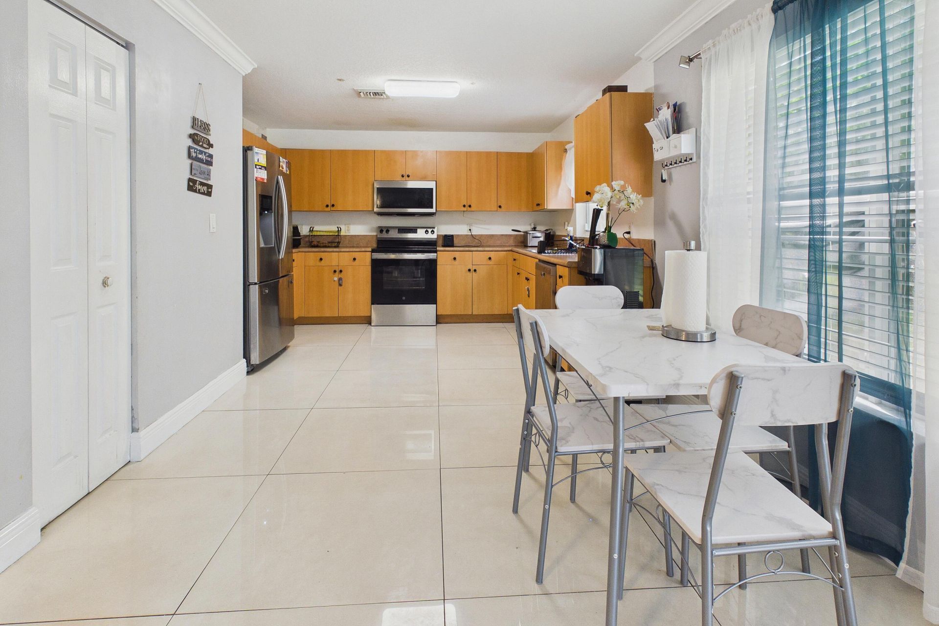 657 Perdido Heights Drive, Lake Belvedere Estates, FL 33413 Photo