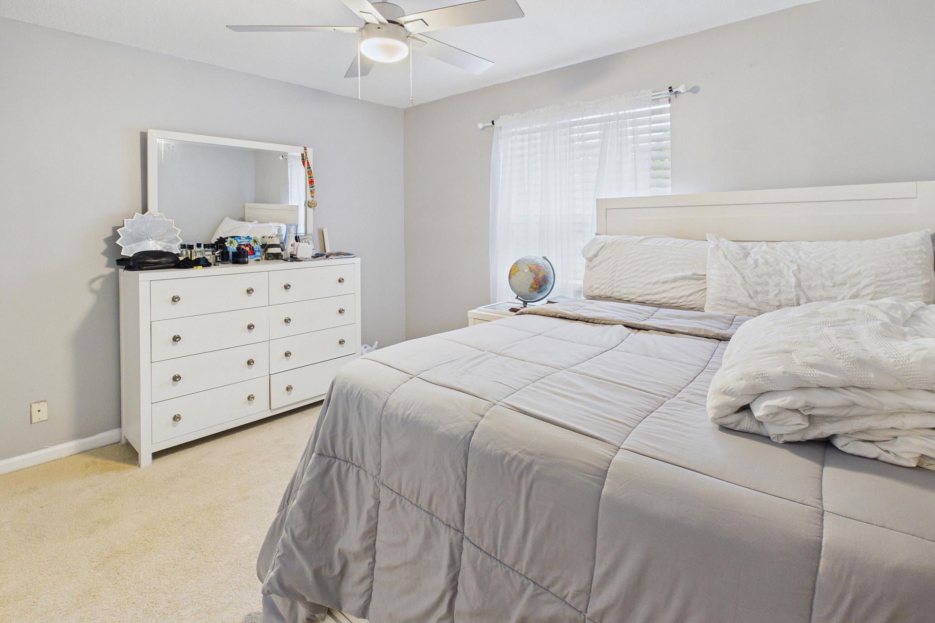 657 Perdido Heights Drive, Lake Belvedere Estates, FL 33413 Photo