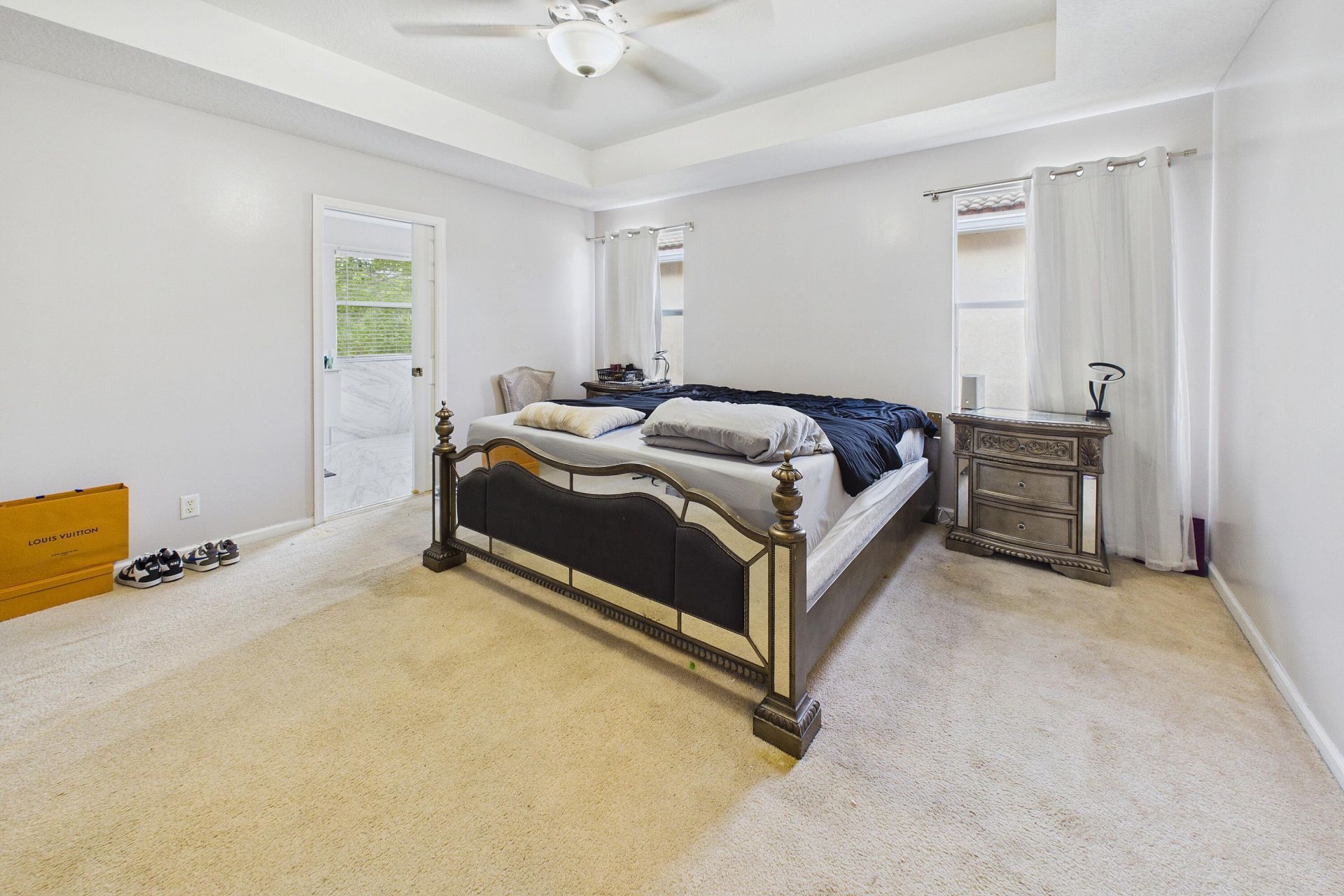 657 Perdido Heights Drive, Lake Belvedere Estates, FL 33413 Photo