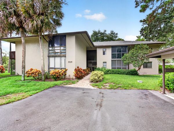 7539 Greenlake Way, Boynton Beach, FL 33436