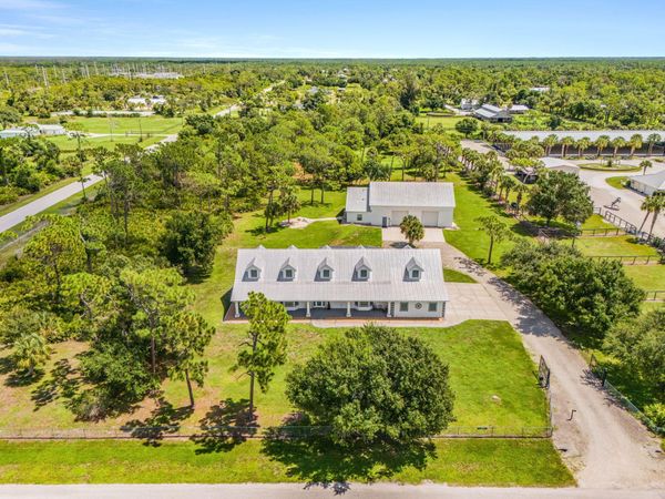 688 PALOMINO Trail, Englewood, FL 34223