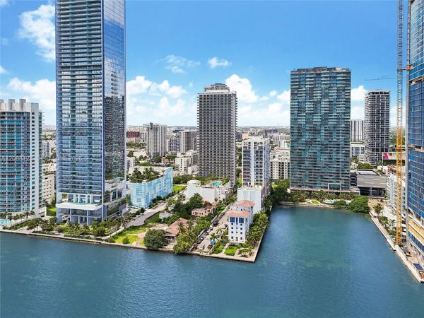 600 NE 27th St, Unit 704, Miami, FL 33137