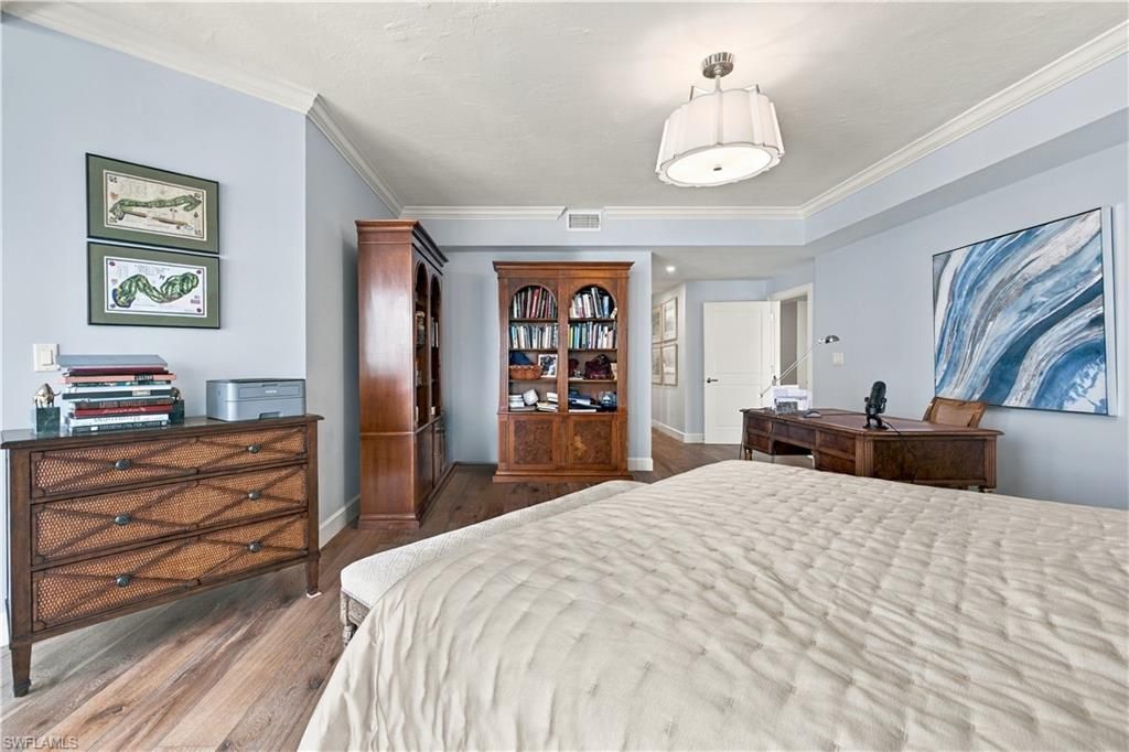 4951 Gulf Shore Blvd N, Unit 501, Naples, FL 34103 Photo