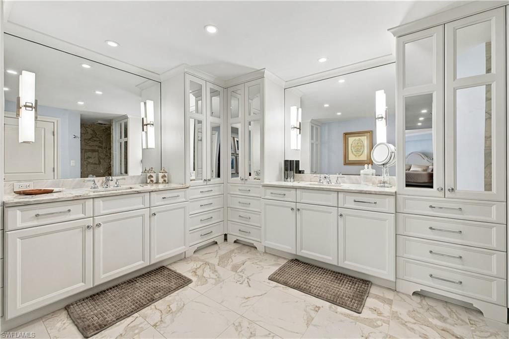 4951 Gulf Shore Blvd N, Unit 501, Naples, FL 34103 Photo