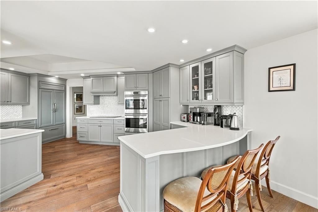 4951 Gulf Shore Blvd N, Unit 501, Naples, FL 34103 Photo