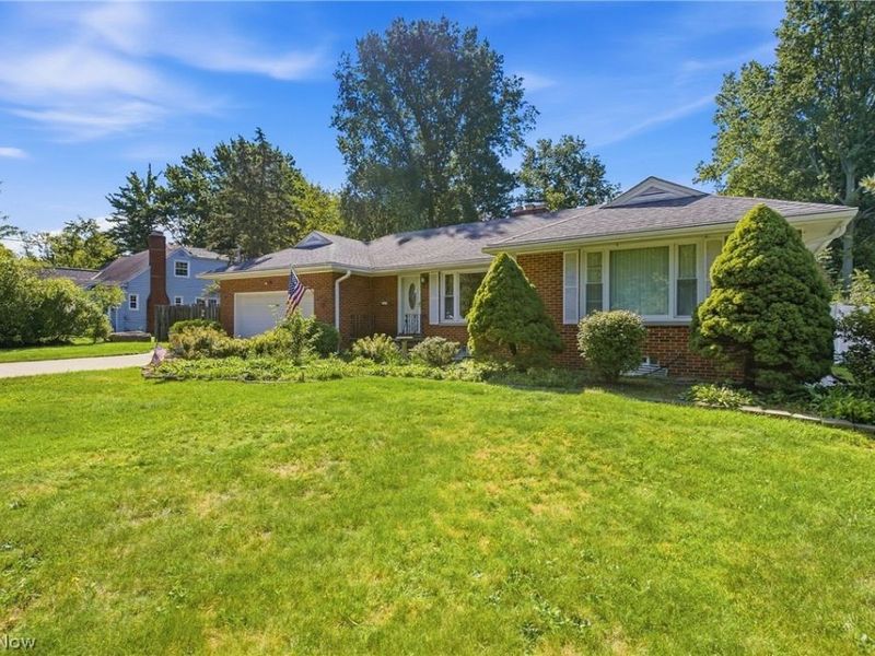 6060 Highland Road, Highland Heights, OH 44143 Photo 2
