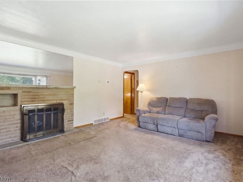 6060 Highland Road, Highland Heights, OH 44143 Photo 5