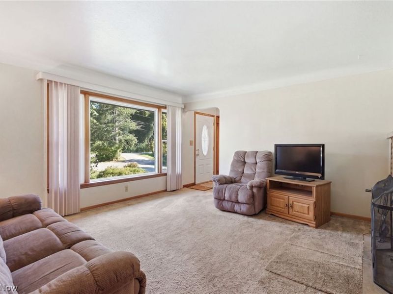 6060 Highland Road, Highland Heights, OH 44143 Photo 6