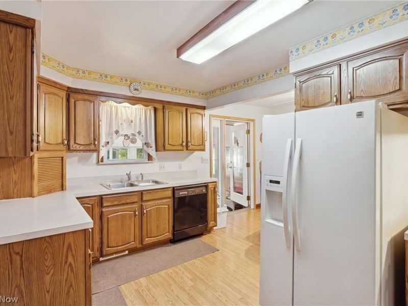 6060 Highland Road, Highland Heights, OH 44143 Photo 8