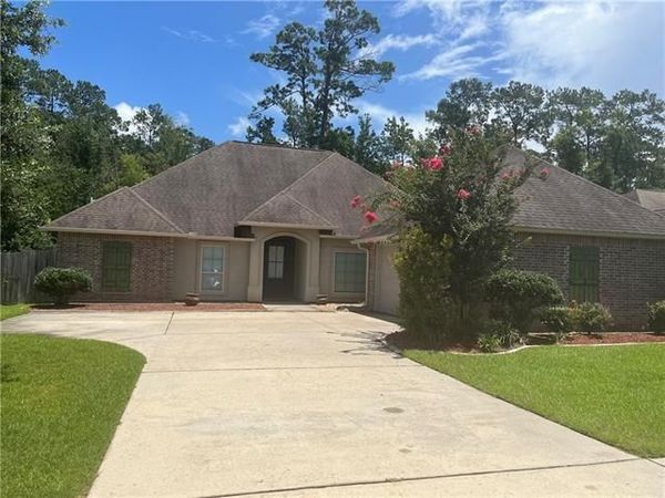 552 ENGLISH OAK Drive, Madisonville, LA 70447