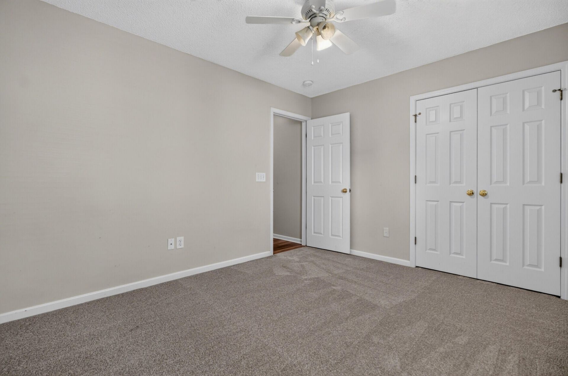 1048 Briar Rose Lane Photo 23