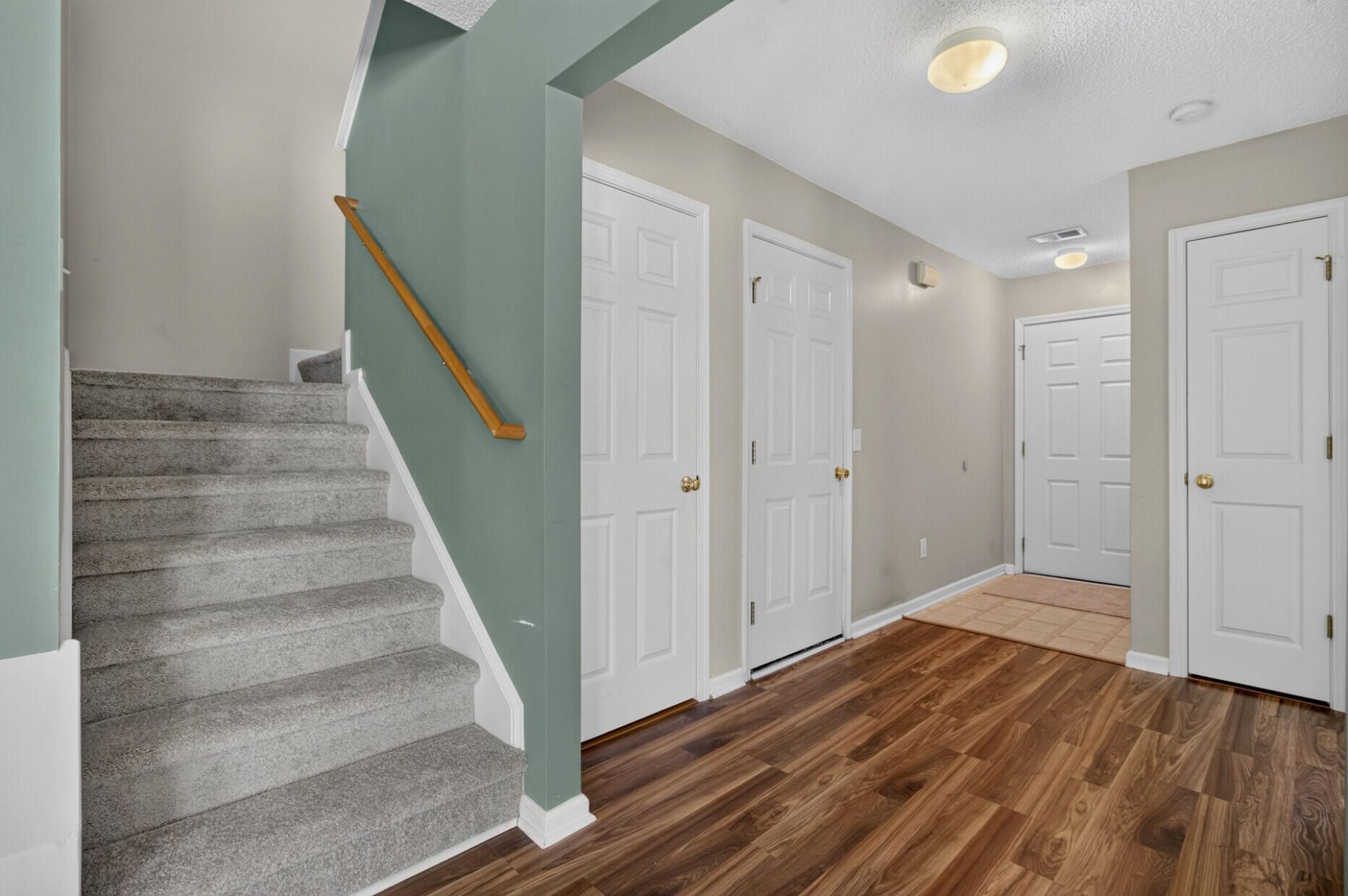 1048 Briar Rose Lane Photo 24