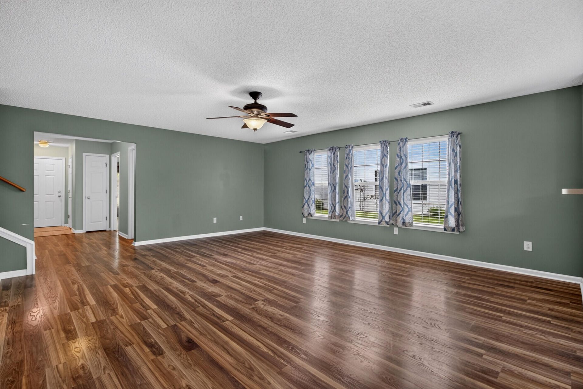 1048 Briar Rose Lane Photo 8