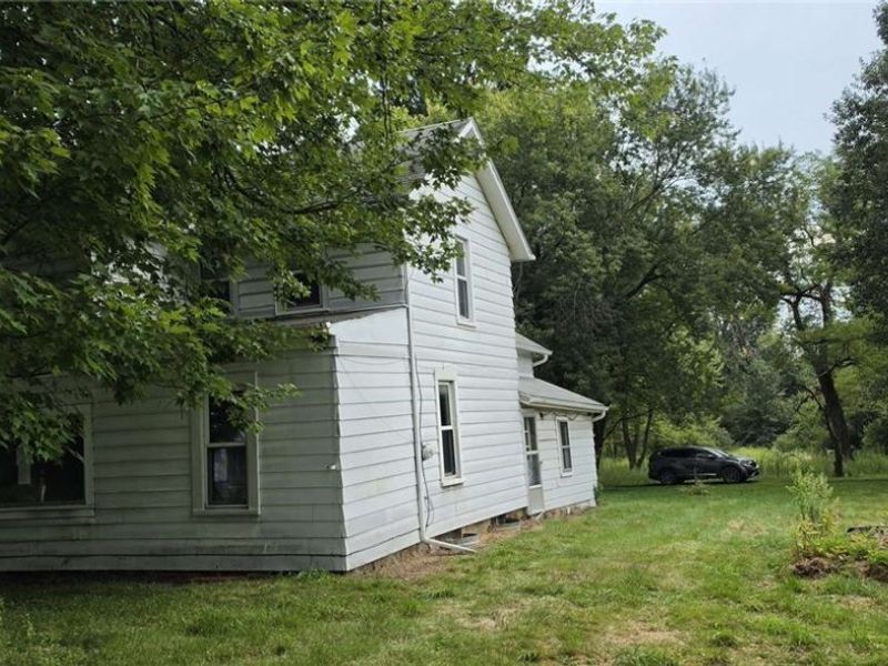 4234 Hayes Road , Ravenna, OH 44266 Photo 2