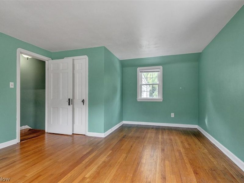 24907 E Oakland Road, Bay Village, OH 44140 Photo 18