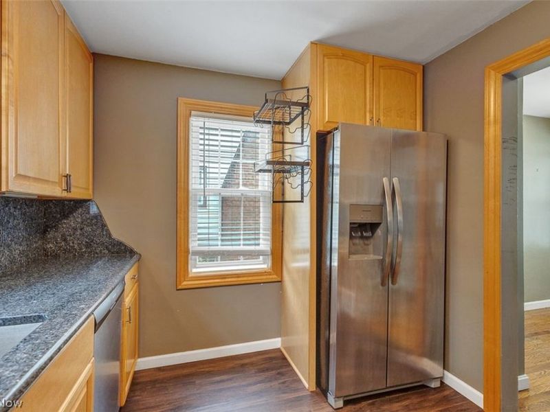 24907 E Oakland Road, Bay Village, OH 44140 Photo 9