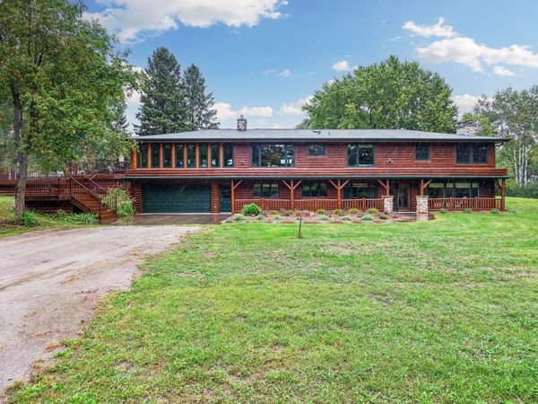 713 Terrier Lane, Unit A, Somerset, WI 54025