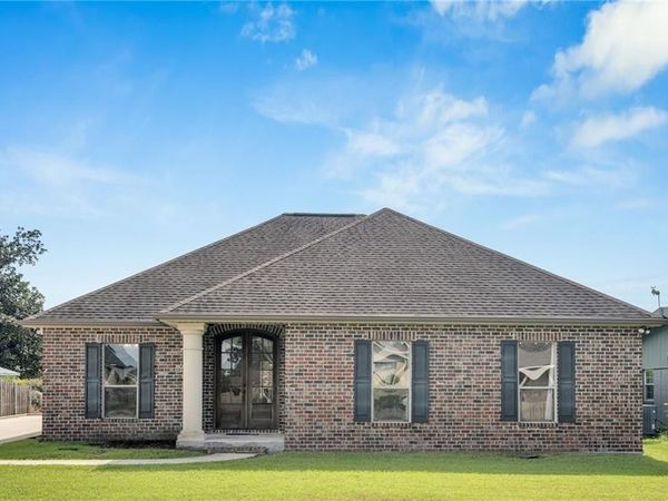 111 SAINT ANTHONY Street, Luling, LA 70070