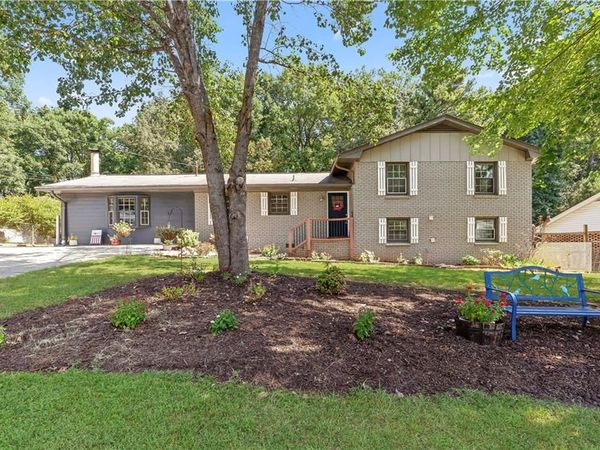 3008 Carrie Drive NW, Kennesaw, GA 30144