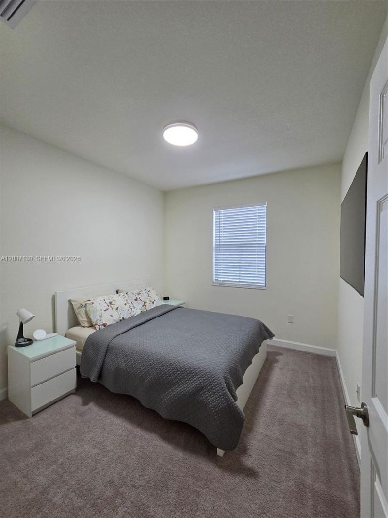 11079 W 32nd Ln, Hialeah, FL 33018 Photo