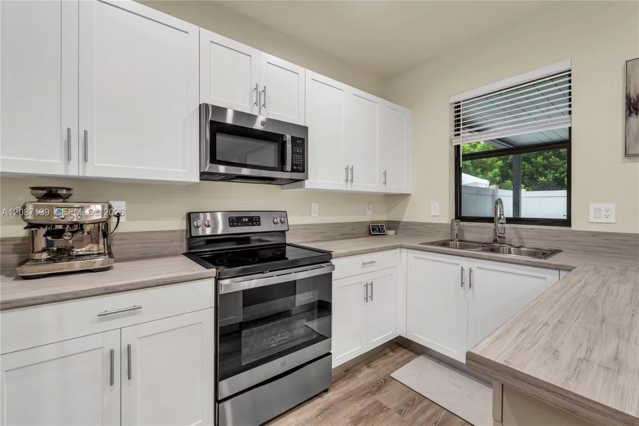 11079 W 32nd Ln, Hialeah, FL 33018 Photo